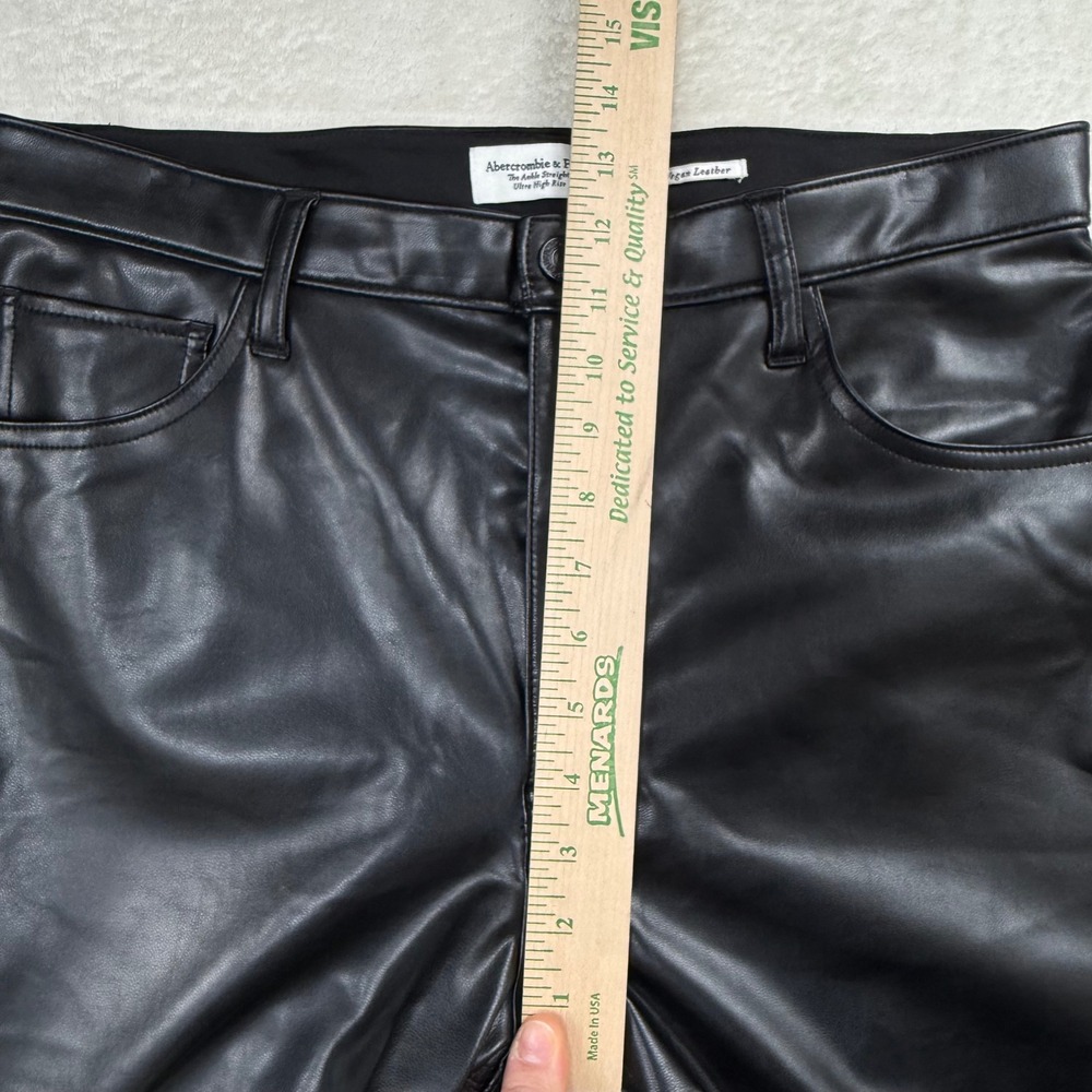 Abercrombie & Fitch Vegan Leather Ankle Straight High Rise Black Pants Size 31 - Picture 6 of 8